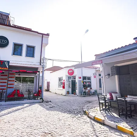 Efharisto Hotel *