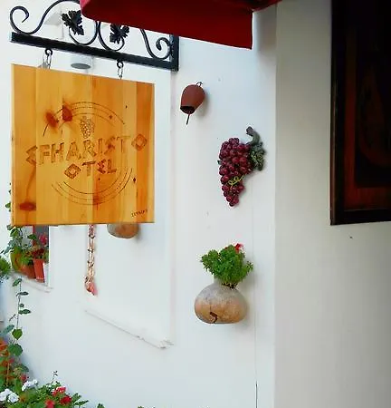 Hotel Efharisto Bozcaada