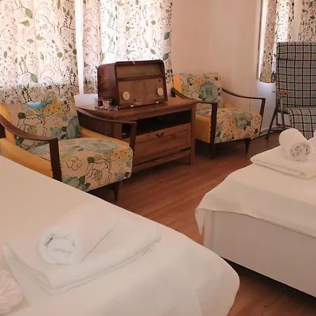 Hotel Efharisto *