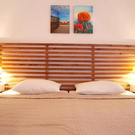 Hotel Efharisto *